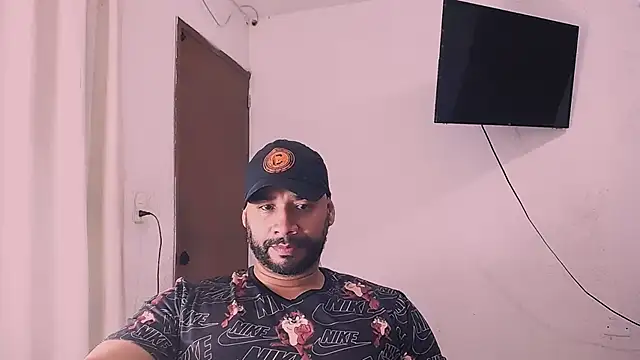 musclehetero online show from January 2026 06:06:02 AM