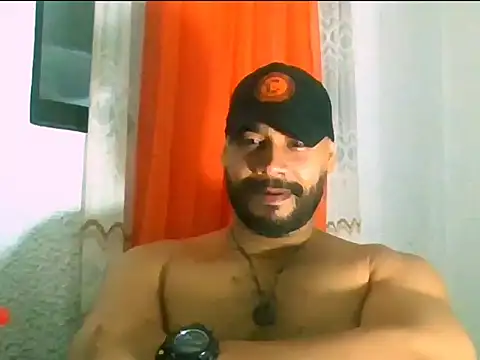 musclehetero online show from June 2026 01:34:01 PM
