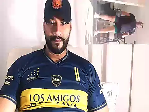 Snapshot of musclehetero chatting on March 2026 01:55:02 PM musclehetero online show from March 2026 01:55:02 PM