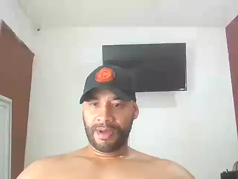 musclehetero online show from December 2025 09:50:01 PM