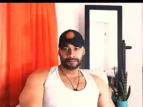 musclehetero online show from May 2026 02:17:02 PM