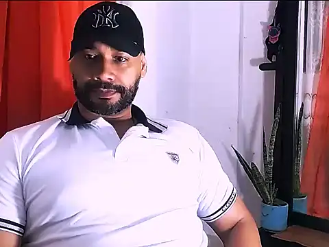 musclehetero online show from May 2026 11:05:02 AM