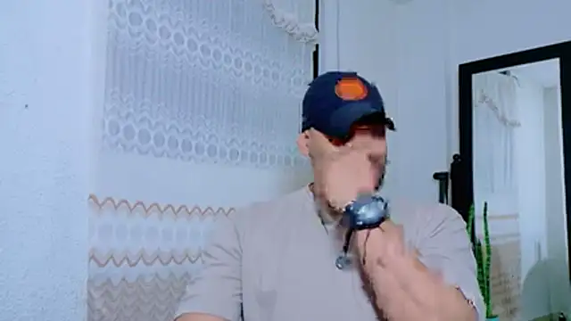 musclehetero online show from July 2026 01:34:02 PM