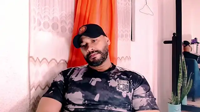 musclehetero online show from June 2026 08:14:02 PM