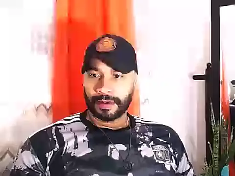 musclehetero online show from June 2026 11:15:01 AM