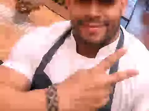 musclehetero online show from June 2026 07:13:02 AM