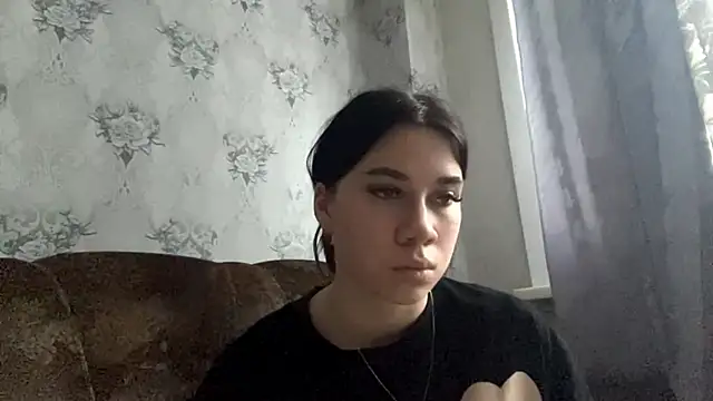 DebbiGoodknight online show from December 2025 09:41:01 AM