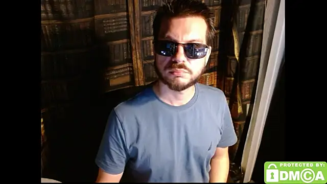 Snapshot of justshutupandwatch chatting on November 2025 04:55:02 AM justshutupandwatch online show from November 2025 04:55:02 AM