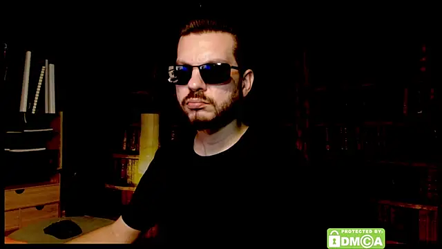 Snapshot of justshutupandwatch chatting on January 2026 12:25:01 AM justshutupandwatch online show from January 2026 12:25:01 AM