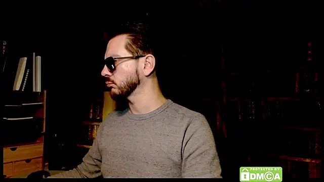 Snapshot of justshutupandwatch chatting on December 2025 10:29:02 AM justshutupandwatch online show from December 2025 10:29:02 AM