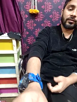 Cute Lucky online show from December 2025 09:14:01 AM