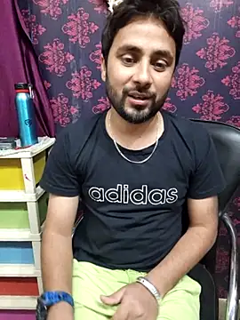 Cute Lucky online show from April 2026 08:39:03 AM