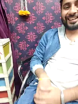 Cute Lucky online show from December 2025 10:09:01 AM