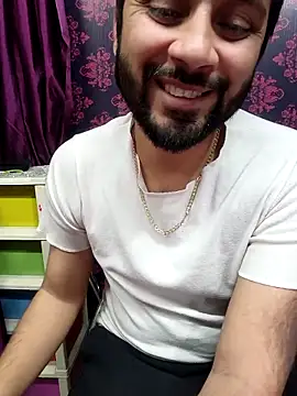 Cute Lucky online show from January 2026 09:53:01 PM