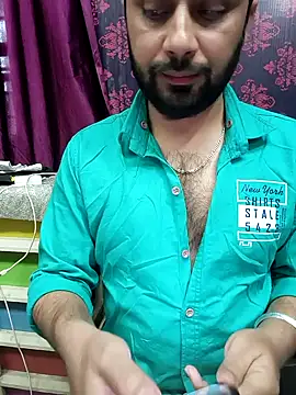 Cute Lucky online show from February 2026 10:45:02 AM