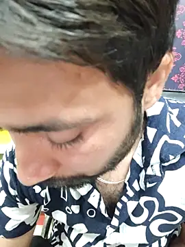 Cute Lucky online show from April 2026 05:07:01 PM