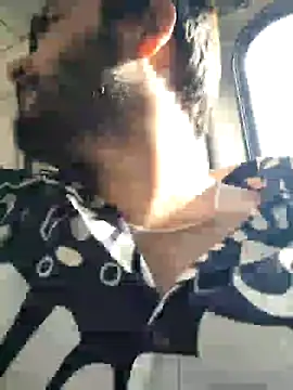 Cute Lucky online show from March 2026 10:33:02 AM