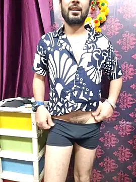 Cute Lucky online show from March 2026 06:15:02 PM