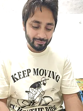 Cute Lucky online show from April 2026 08:26:02 PM