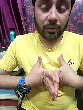 Cute Lucky online show from February 2026 08:17:02 PM