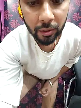 Cute Lucky online show from December 2025 09:09:02 AM