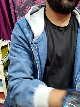 Cute Lucky online show from February 2026 03:18:01 PM