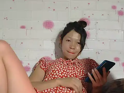 Kim mon online show from December 2025 01:44:02 PM