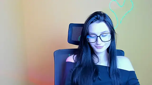 Stella XO online show from November 2025 06:35:01 AM