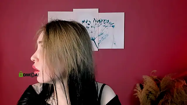 Snapshot of ariel_shadow chatting on November 2025 09:32:01 AM ariel shadow online show from November 2025 09:32:01 AM