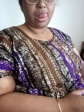 Riya-mallus online show from November 2025 06:14:02 AM