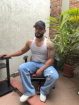 Mike savage3 online show from November 2025 12:38:01 PM