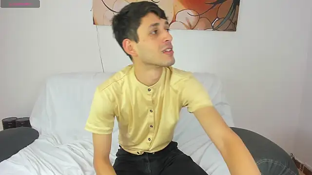 Snapshot of dracke_and_zara chatting on January 2026 12:22:01 PM dracke and zara online show from January 2026 12:22:01 PM