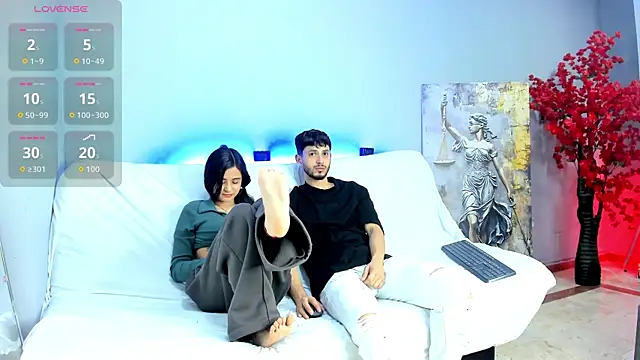 dracke and zara online show from May 2026 12:35:01 PM