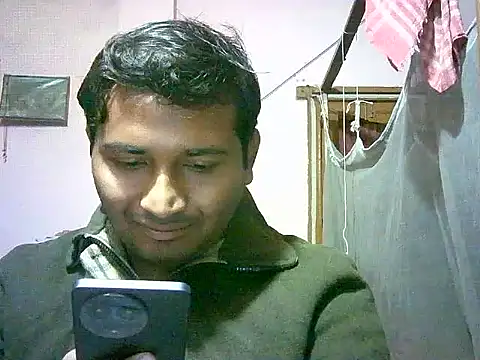 handsome12345  online show from December 2025 02:44:02 AM