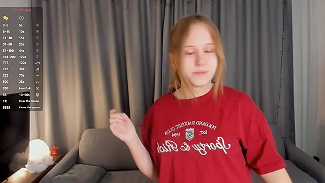 VoidElaris online show from February 2026 08:08:01 PM