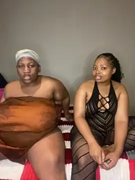 CamilaXXX20 online show from May 2026 06:35:02 PM