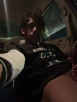 Snapshot of homedeepstrokes215 chatting on November 2025 04:44:01 AM homedeepstrokes215 online show from November 2025 04:44:01 AM