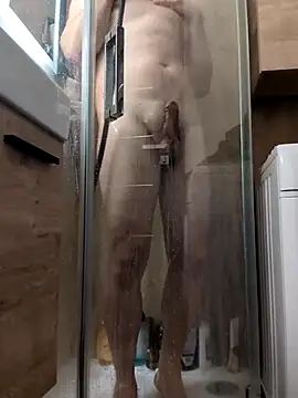 krzysjg online show from March 2026 08:58:01 PM