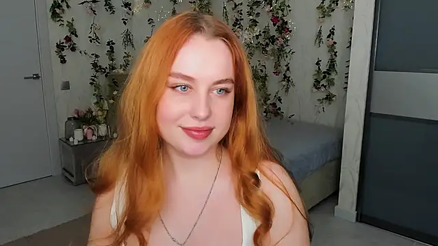 Snapshot of AirySilhouette chatting on December 2025 10:03:02 AM AirySilhouette online show from December 2025 10:03:02 AM