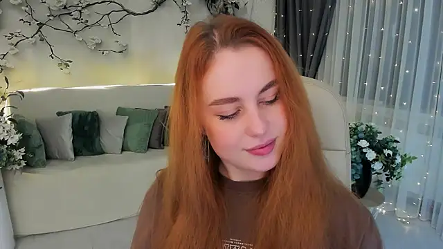 Snapshot of AirySilhouette chatting on November 2025 04:13:01 AM AirySilhouette online show from November 2025 04:13:01 AM