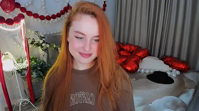 Snapshot of AirySilhouette chatting on February 2026 07:25:01 PM AirySilhouette online show from February 2026 07:25:01 PM