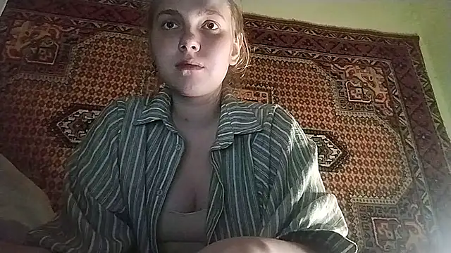 KikiBang online show from January 2026 07:18:01 PM