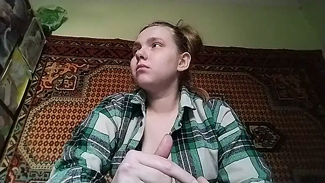 KikiBang online show from February 2026 10:04:02 AM