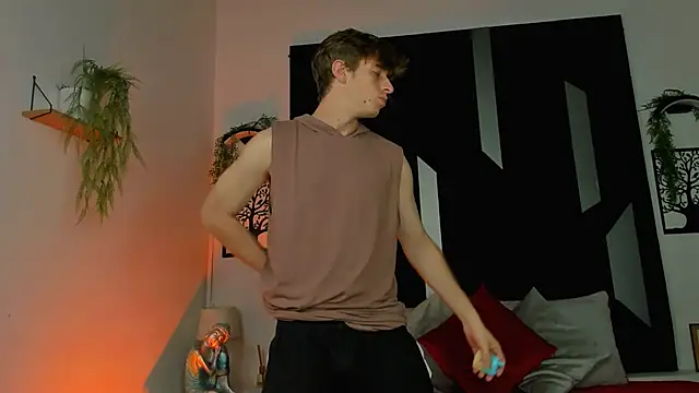 Ostin Saints online show from April 2026 08:03:02 PM