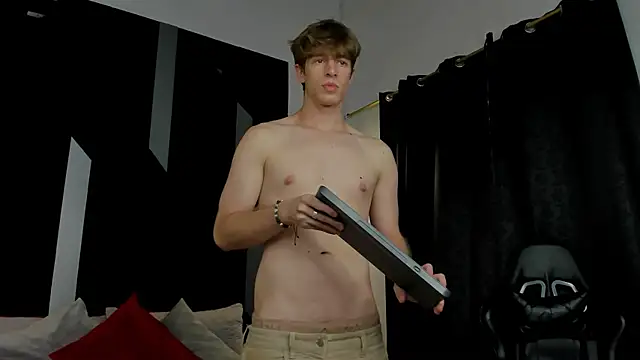 Ostin Saints online show from April 2026 07:07:01 PM