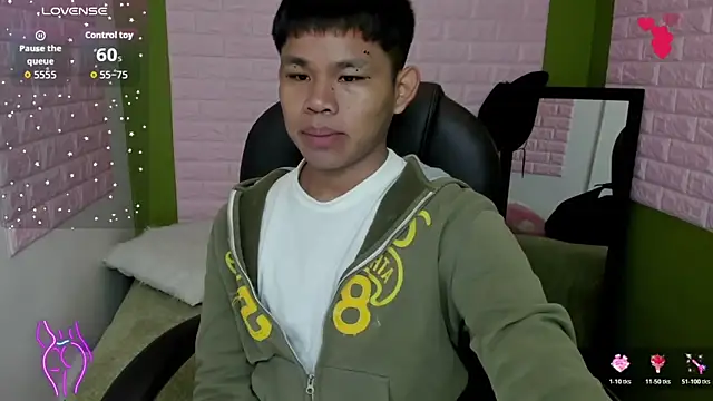 tommy cherry  online show from November 2025 01:56:02 PM