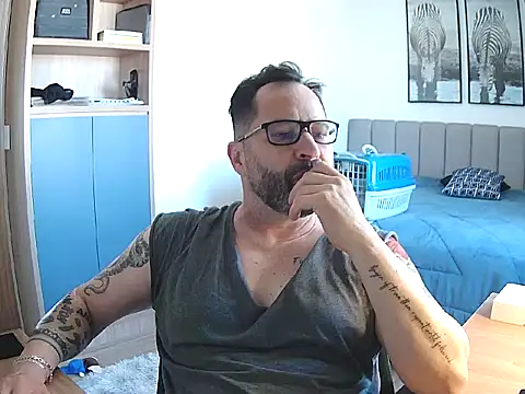 jotaerrebrasil online show from November 2025 12:39:01 PM