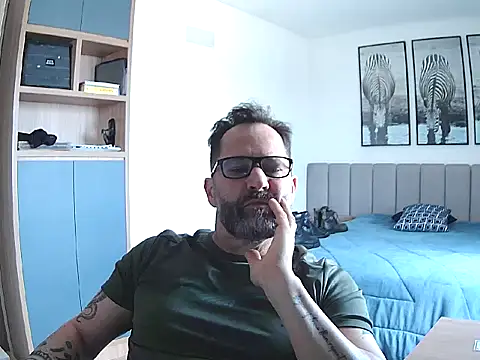 jotaerrebrasil online show from November 2025 03:45:01 PM