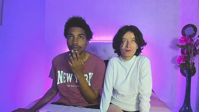 CoralAndOcean  online show from January 2026 06:15:02 PM