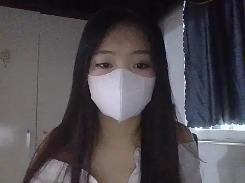 Anamis18 online show from December 2025 09:55:02 AM